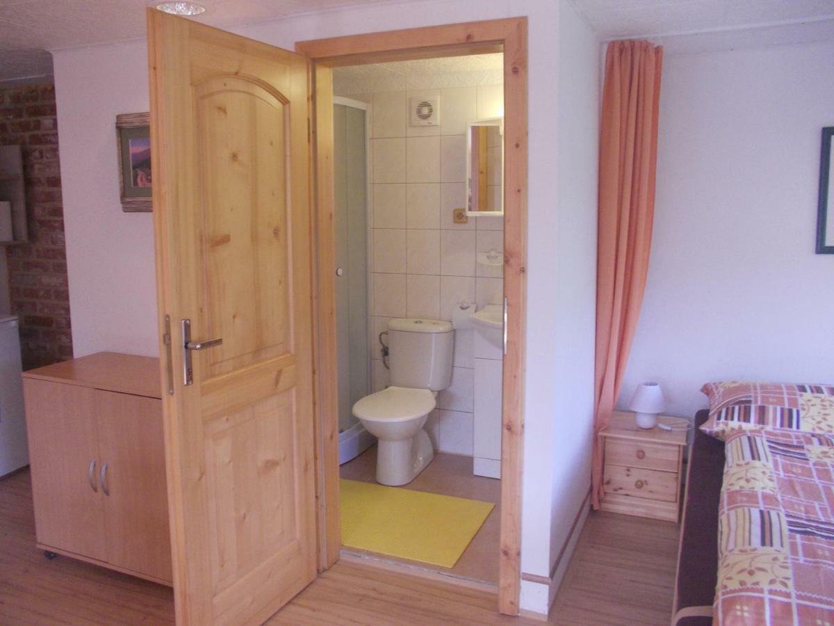 Šumavský domek v Záhoří Bosice Esterno foto